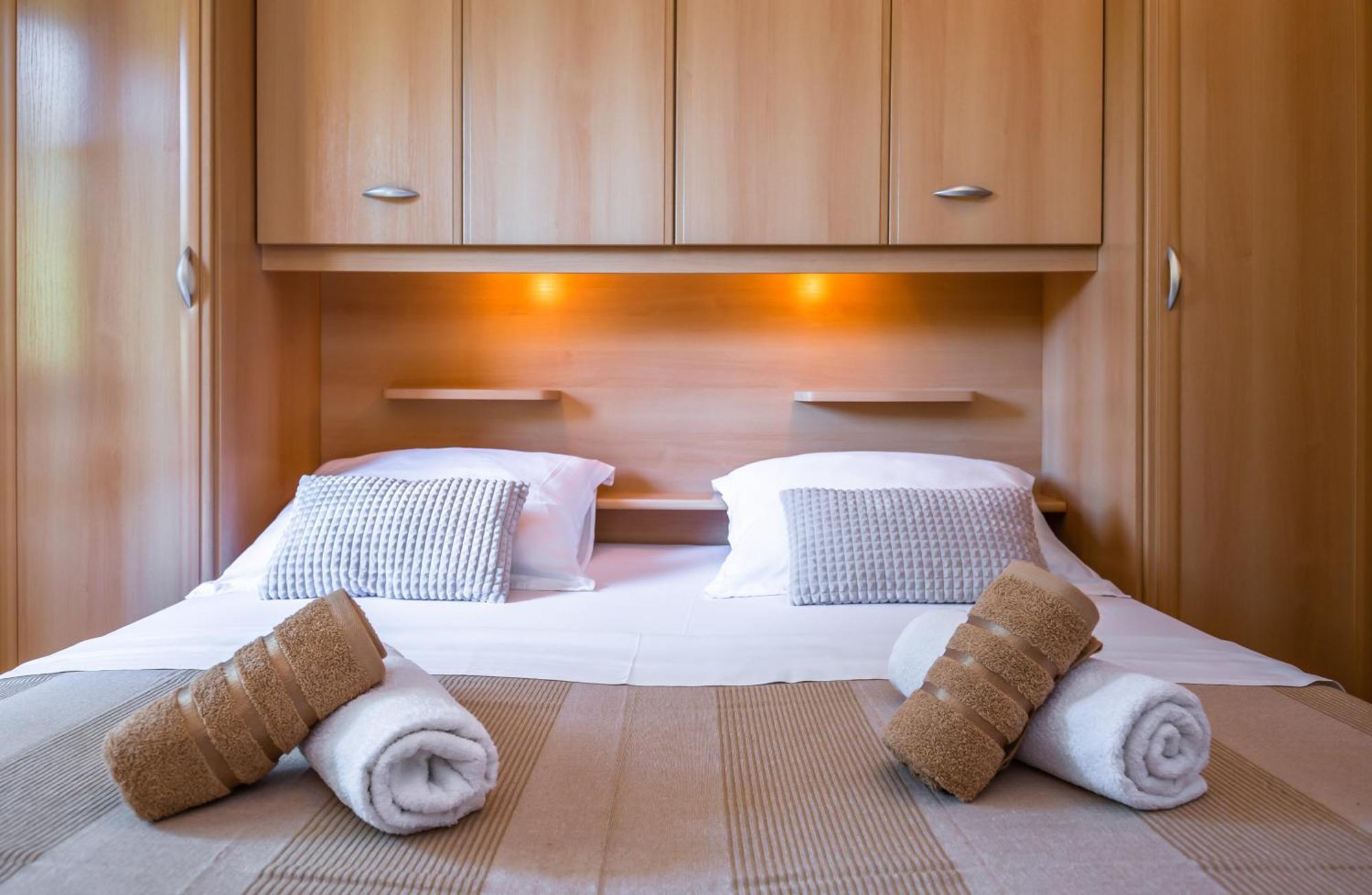 Apartmani Lovrenco Krvavica Extérieur photo